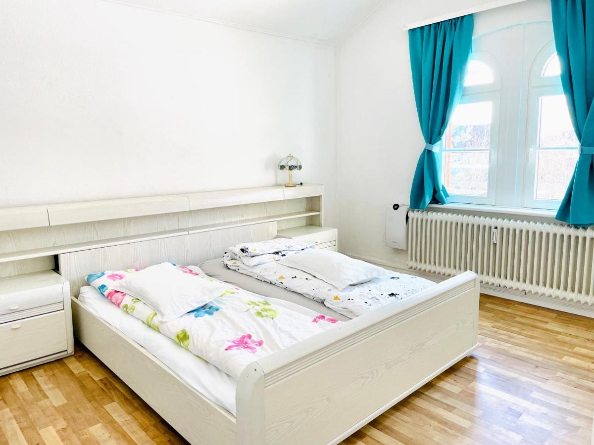 New Living Home Seevetal Extérieur photo